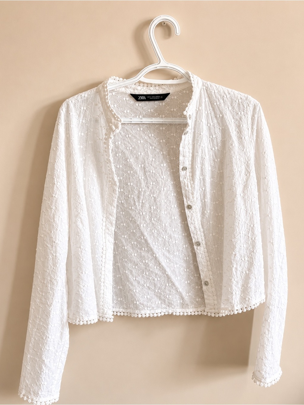 Zara 100% cotton White Eyelet Button-Down embroidered  Shirt/ cardigan